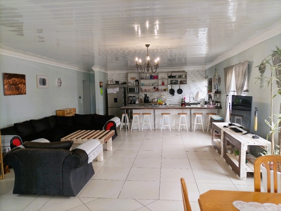 To Let 4 Bedroom Property for Rent in Hopefield Western Cape
